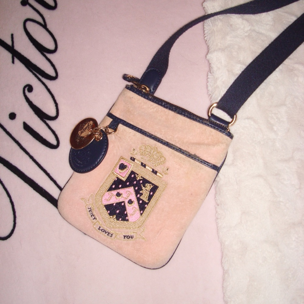 Juicy Couture 2000’s Pink Crown Crossbody Bag